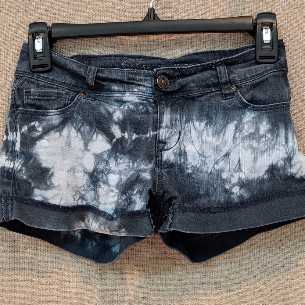 dELiA*s Tie-Dye Denim Short Shorts